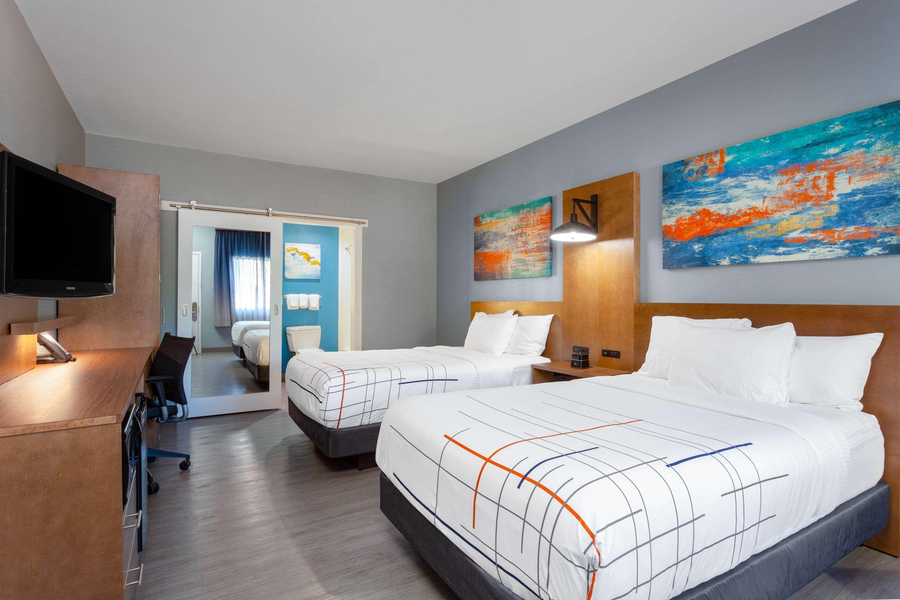 La Quinta By Wyndham Ft. Myers - Sanibel Gateway Hotel Fort Myers Eksteriør billede