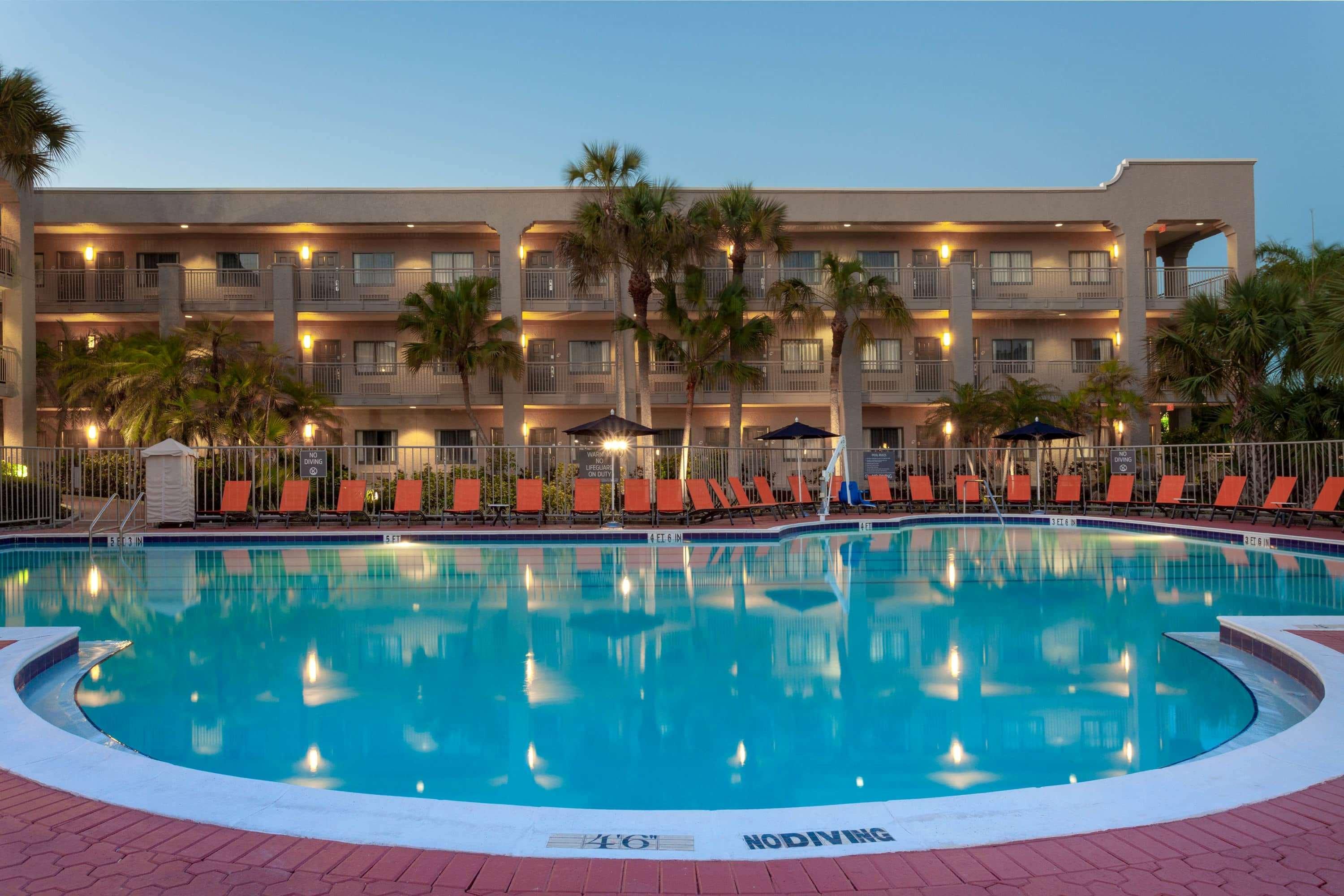 La Quinta By Wyndham Ft. Myers - Sanibel Gateway Hotel Fort Myers Eksteriør billede