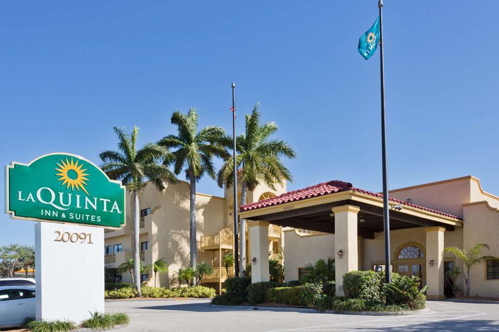 La Quinta By Wyndham Ft. Myers - Sanibel Gateway Hotel Fort Myers Eksteriør billede